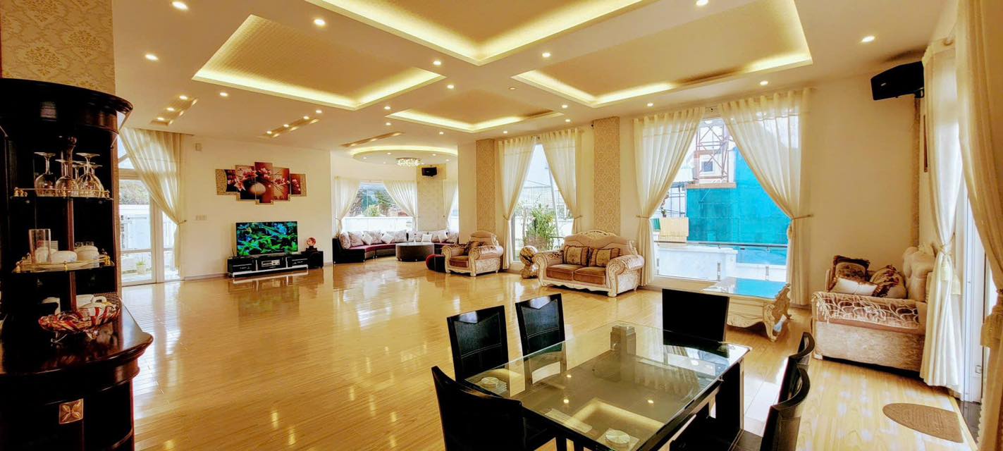 Cần Tiền Giảm Giá Bán Gấp Biệt Thự Sân Vườn 2 Mặt Tiền Đường Lý Nam Đế - Đà Lạt 1000m2 2