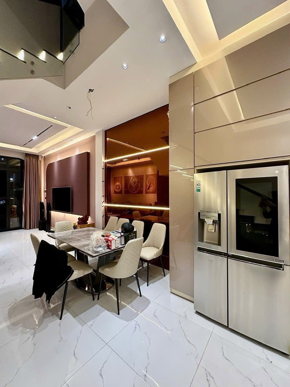 Cần Bán Gấp Nhà Đẹp Đường Mê Linh – P.Lâm Viên – Đà Lạt Giá 11.2 Tỷ 4