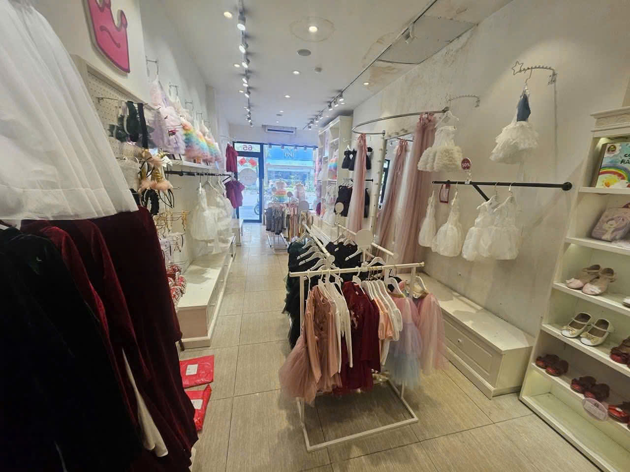 Chú Tú bán nhà mặt phố Ngọc Hồi sầm uất gần Ga Ngọc Hồi 70m2 chỉ 14.x tỷ. LH 0989626116