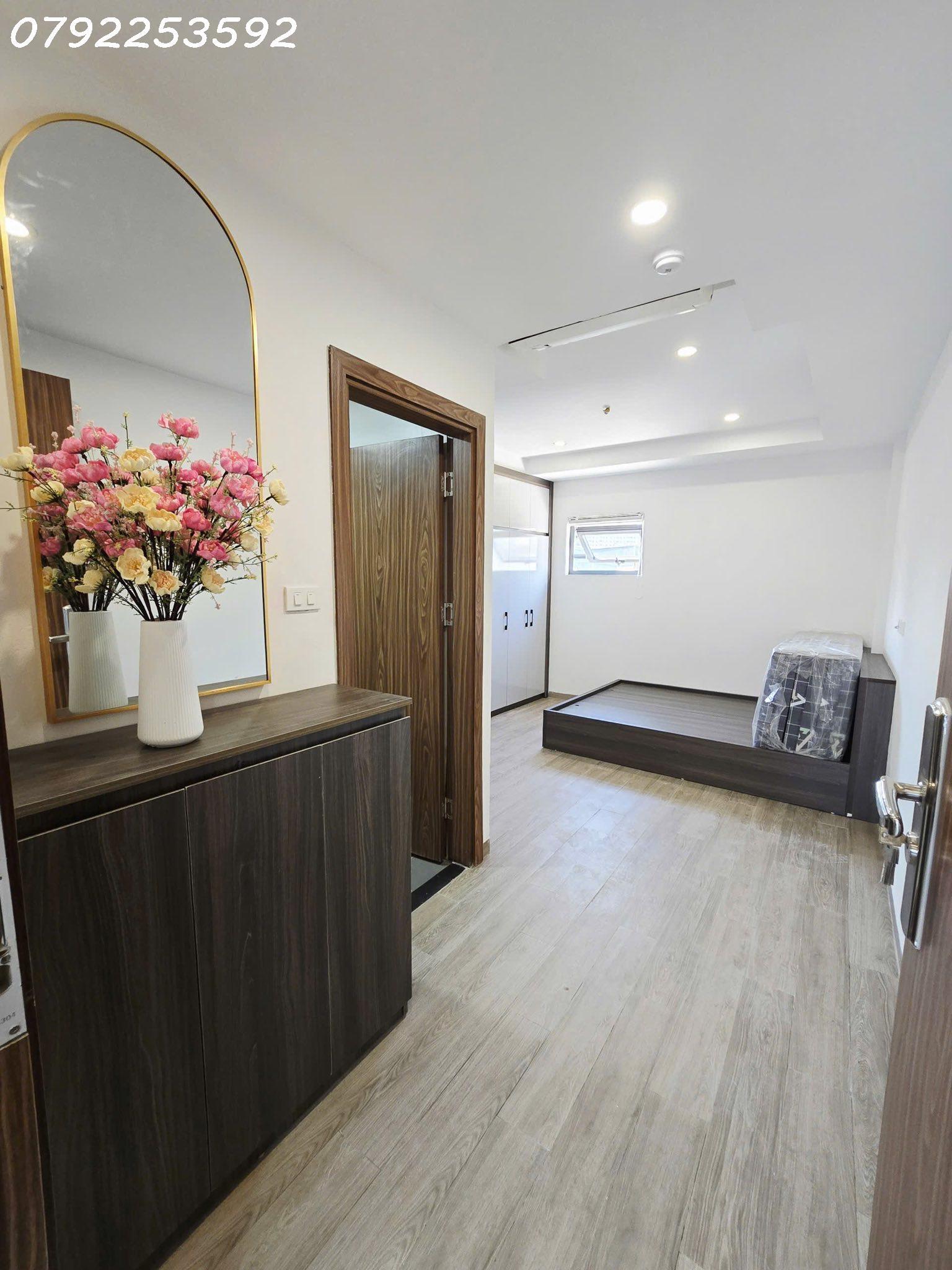 Bán Nhà Nguyễn Ngọc Vũ. Cầu Giấy. Diện tích 92m2. x7 tầng. Mặt tiền 7.2m2. Giá bán 27 tỷ 3