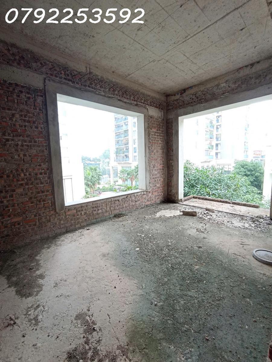 Bán Nhà Nguyễn Tuân. Thanh Xuân. Diện tích 107m x5 tầng. Mặt tiền 8.5m. Giá Bán 75 tỷ 4