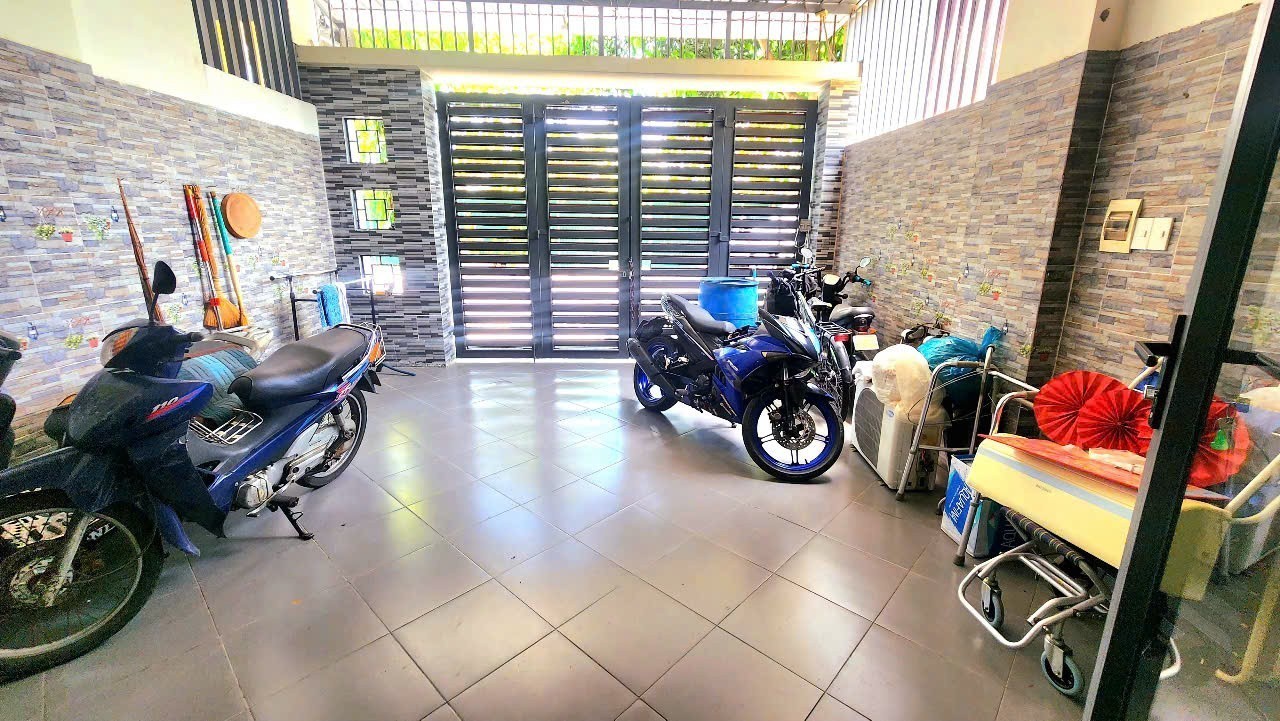 NHÀ MỚI KDT GẦN DỰ ÁN SUN CÓ SẴN SỔ HỒNG 2