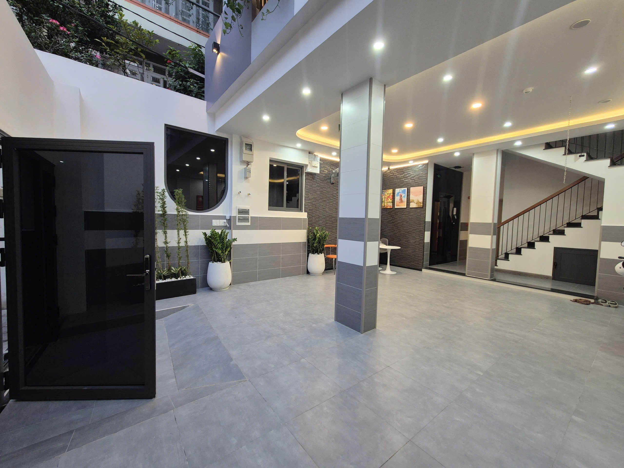 Cần bán Homestay - Khách Sạn đường Cao Thắng, Phường 12, Diện tích 101m², Giá 29.9 Tỷ 4