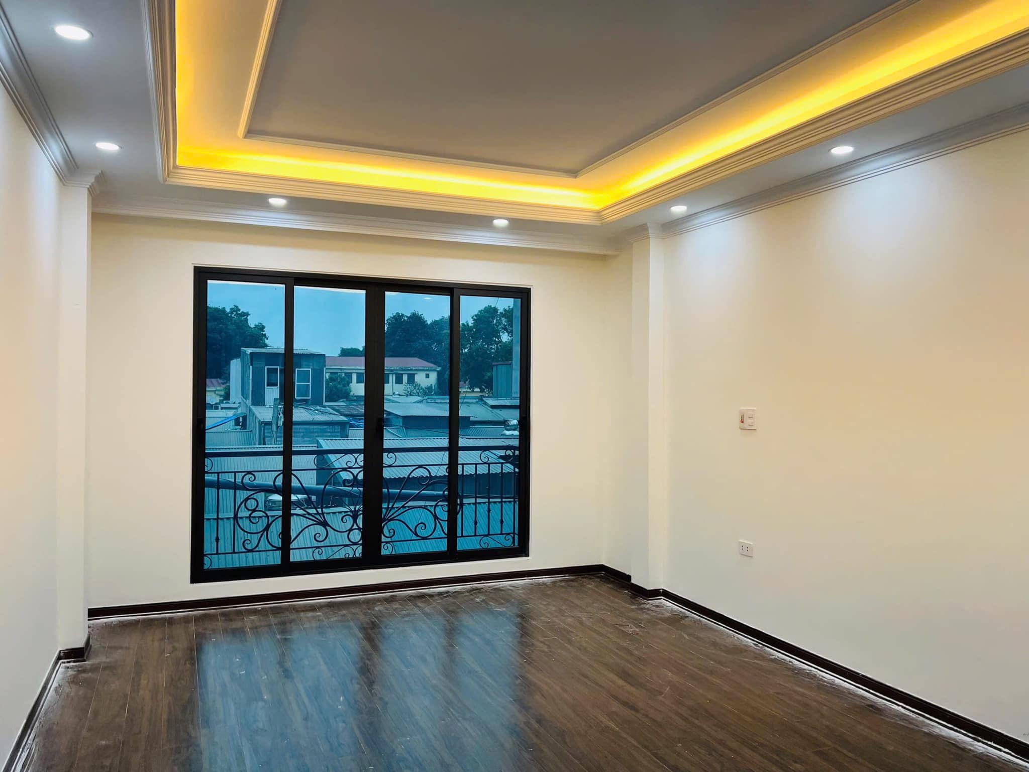 Bán nhà Hồ Tùng Mậu sát Metro, ngõ ô tô, sổ vuông, tiềm năng tăng giá mạnh 3