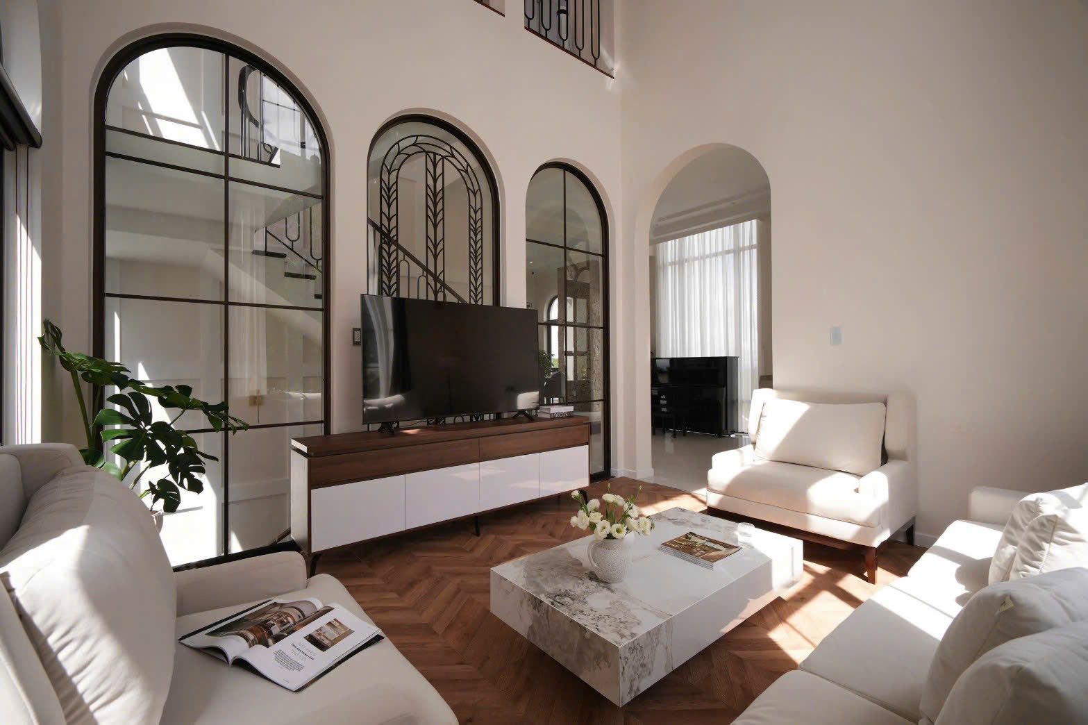 BÁN VILLA CHÂU ÂU – VIEW VĨNH VIỄN – ĐANG KHAI THÁC TỐT 3