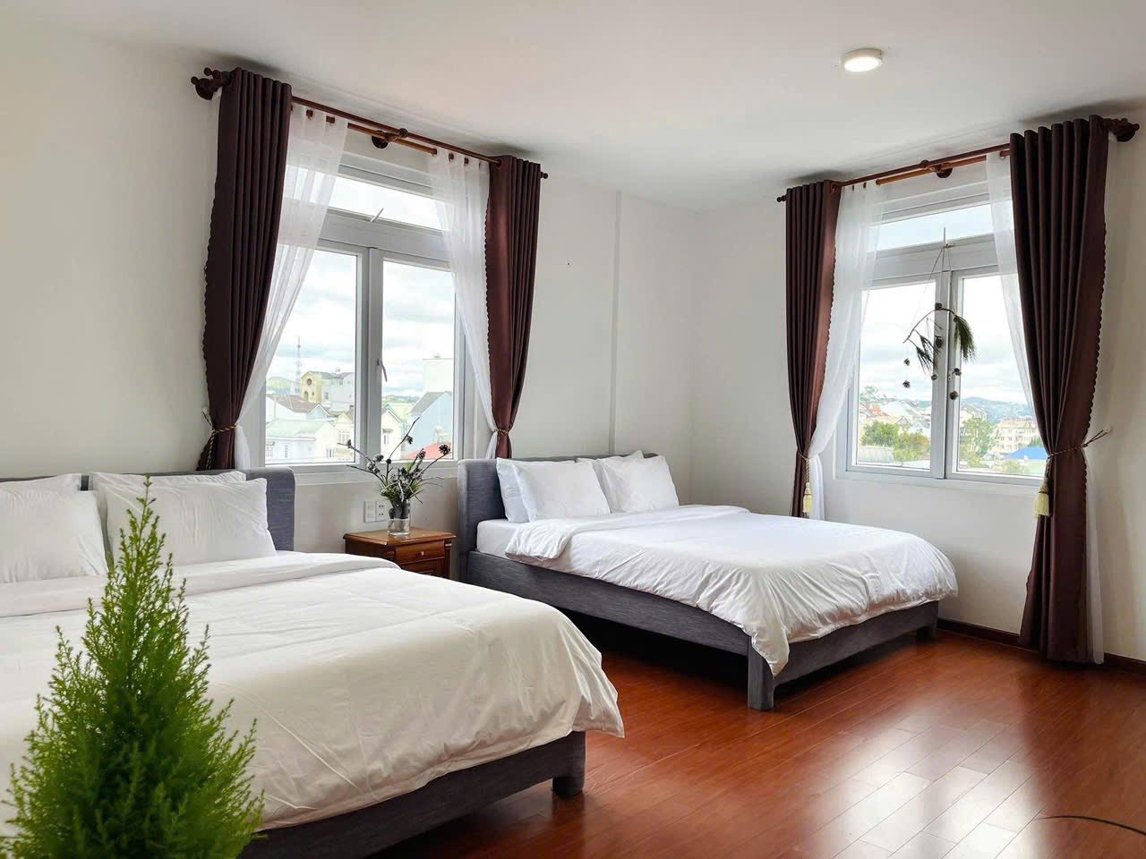 Bán Khách Sạn Vị Trí Đẹp Đầu Đường Nguyễn Trung Trực, Đà Lạt 157m2 4