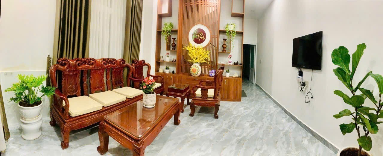 Cần Bán Homestay 4 Tầng Gần Trung Tâm Đà Lạt Giá 6.2 Tỷ