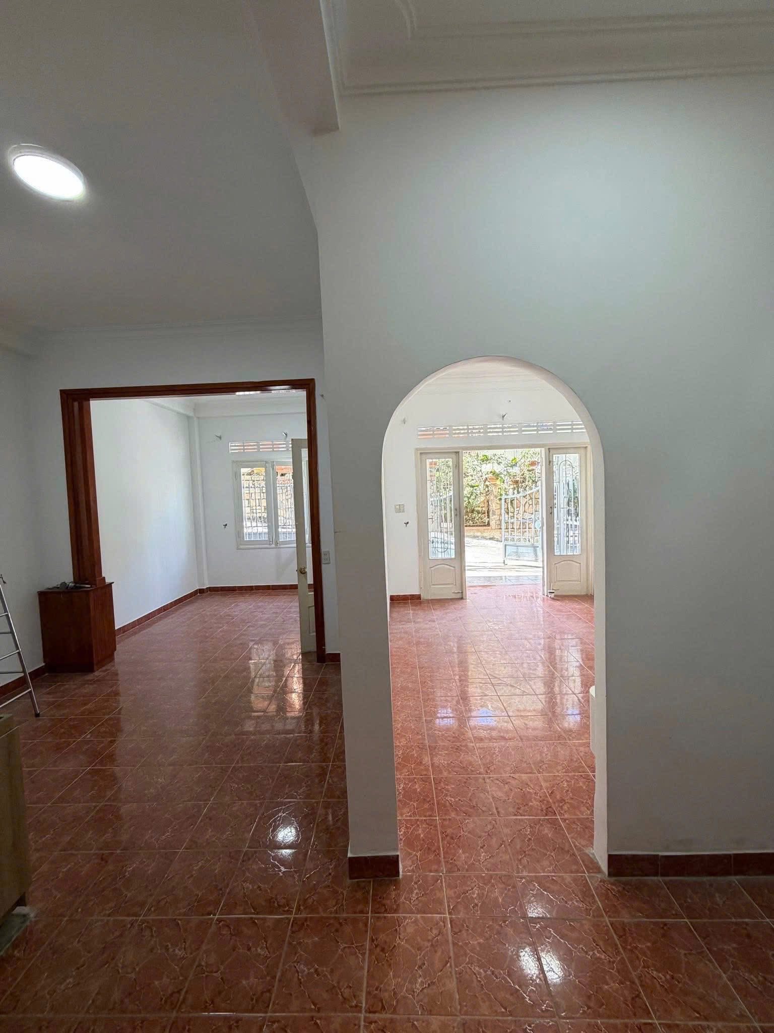 CẦN BÁN NHÀ 2 MẶT TIỀN – TRUNG TÂM ĐÀ LẠT ĐƯỜNG PASTEUR, P.Xuân Hương (P4 cũ) 3