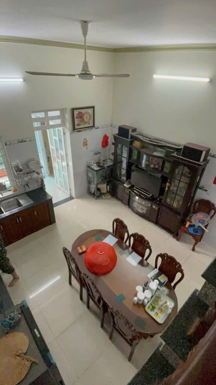 Bán Nhà Phố 2 tầng Full nội thất TT Phú Mỹ 6