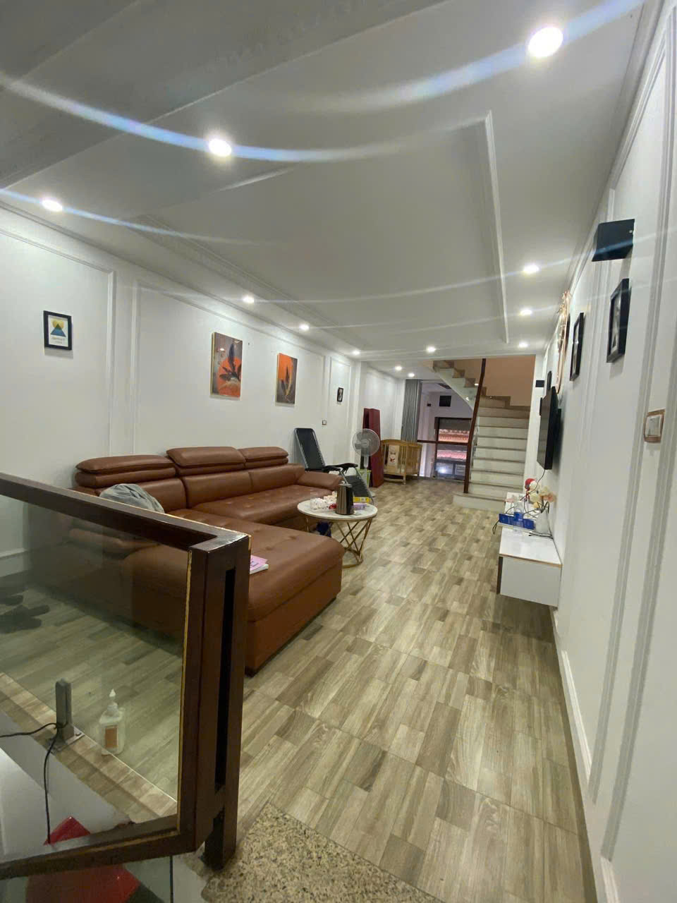 Cần cho thuê nhà nguyên căn ngõ 339 Minh Khai, Hai Bà Trưng 60m x 7T giá 18 triệu 2