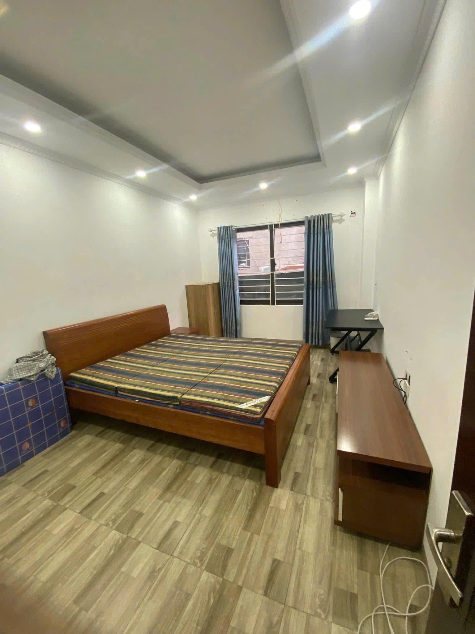 Cho thuê nhà Mặt ngõ 339 Minh Khai - Hai Bà Trưng 50m x 6T giá 17 triệu FULL ĐỒ 5