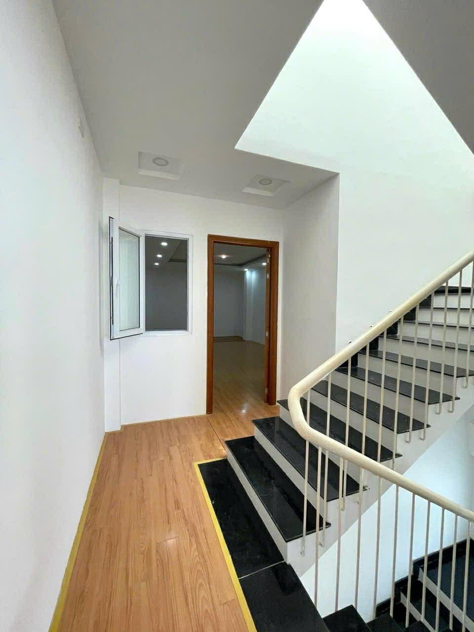 NHÀ ĐẸP 4 TẦNG HXH THÔNG - CƯ XÁ PHAN ĐĂNG LƯU - 74m2 (4.5×16.4) - 6 PN - 13.6 TỶ 9