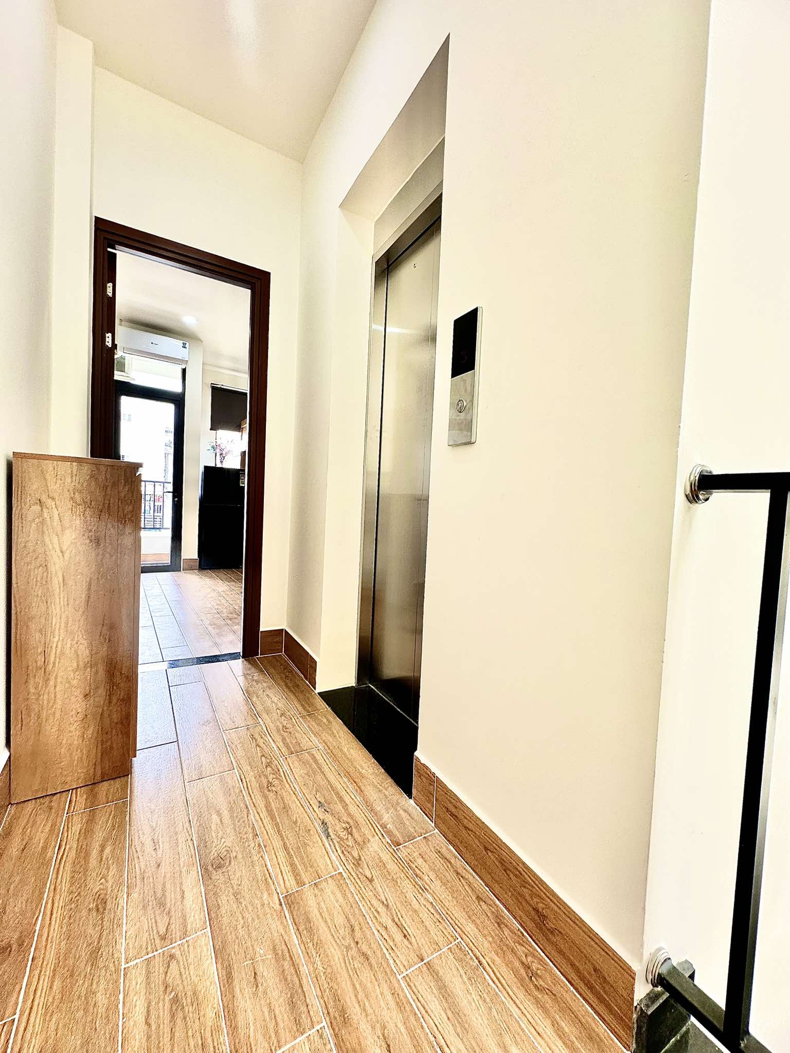 CHDV Q10 HẺM XE TẢI - 4 TẦNG 66m2 CÁCH MT 10m - DÒNG TIỀN 70TR