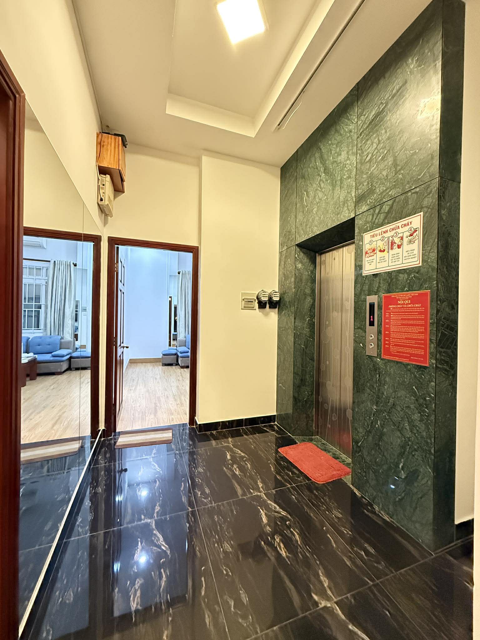 HIẾM - VILLA 2 MẶT TIỀN Q1 - HẺM XE TẢI - 4 TẦNG 10 PN - 132m2 NGANG 9.2m 5