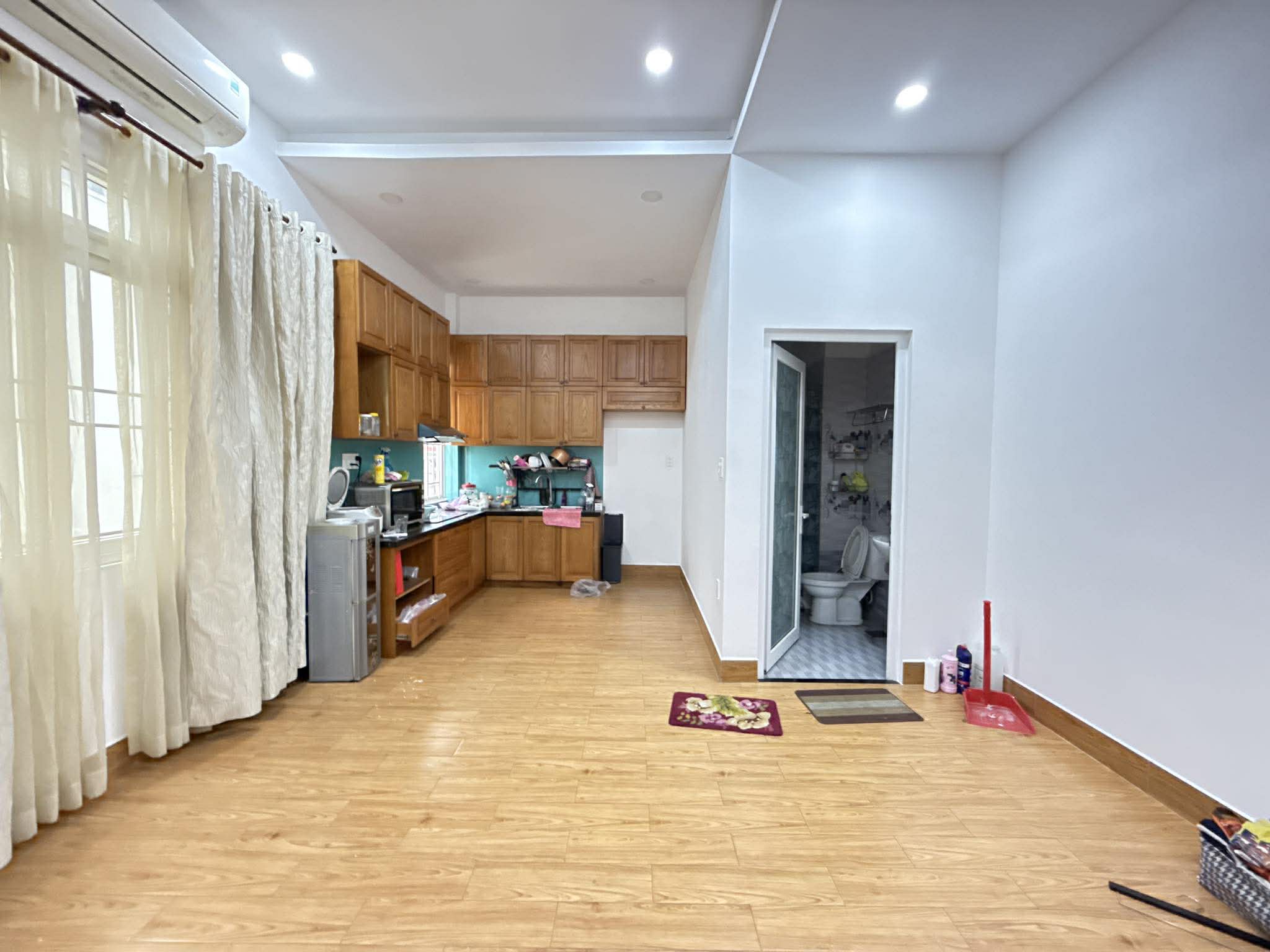 HIẾM - VILLA 2 MẶT TIỀN Q1 - HẺM XE TẢI - 4 TẦNG 10 PN - 132m2 NGANG 9.2m 9