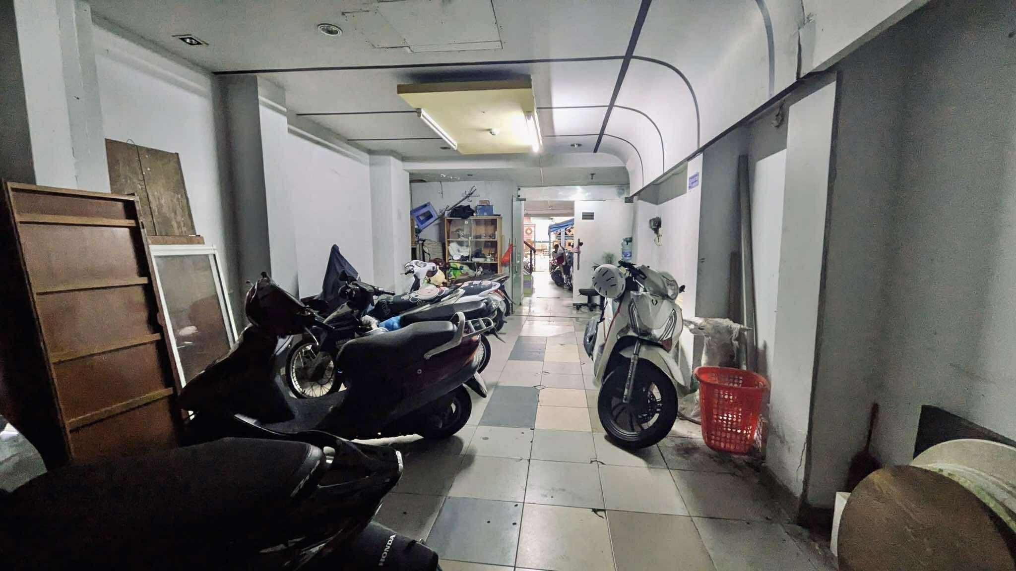 TOÀ NHÀ 8 TẦNG 166m2 MT THÍCH QUẢNG ĐỨC - DÒNG TIỀN 120TR/THÁNG 7