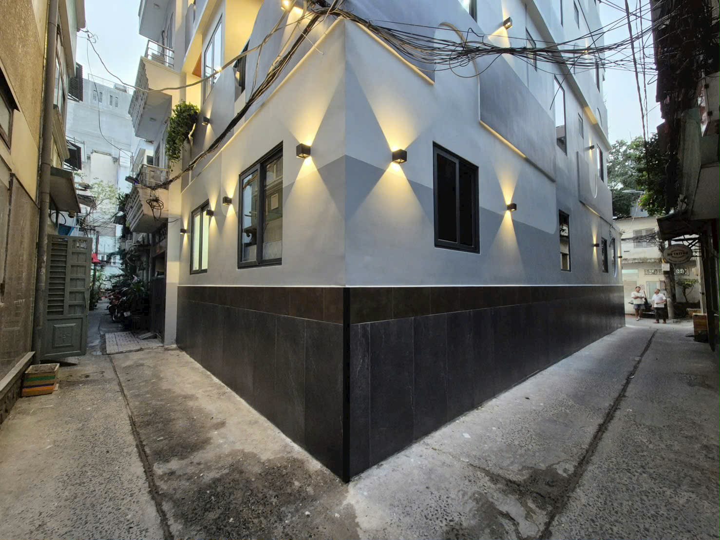 TOÀ CHDV MỚI 100% - 3 MẶT CAO THẮNG Q10 - 14 CĂN DÒNG TIỀN 130TR/THÁNG 9