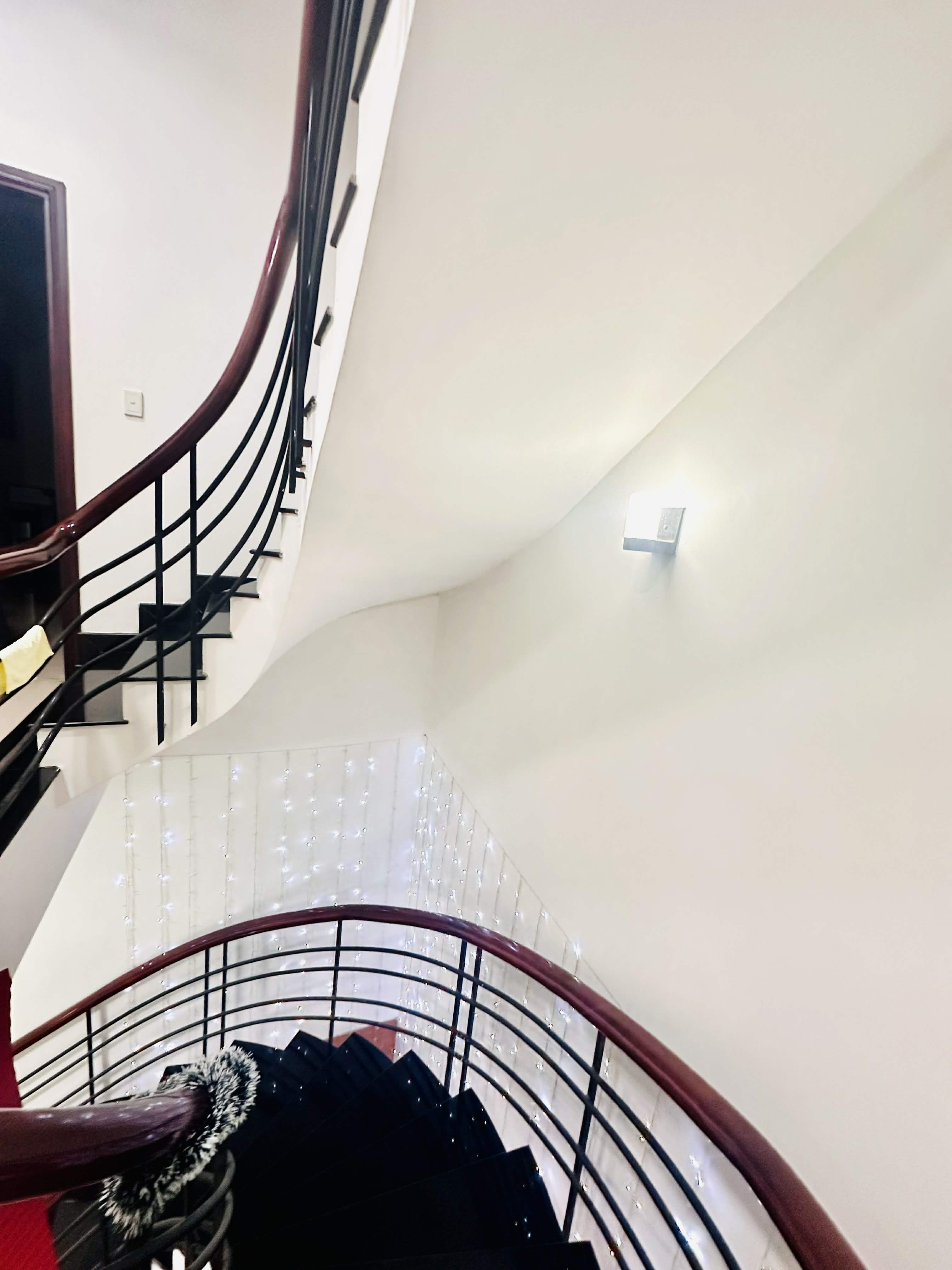 NHÀ BÌNH LỢI 106m2 (5.3×20) - 4 TẦNG 6PN - ĐƯỜNG XE TẢI CÓ VỈA HÈ - 20.5 TỶ 2