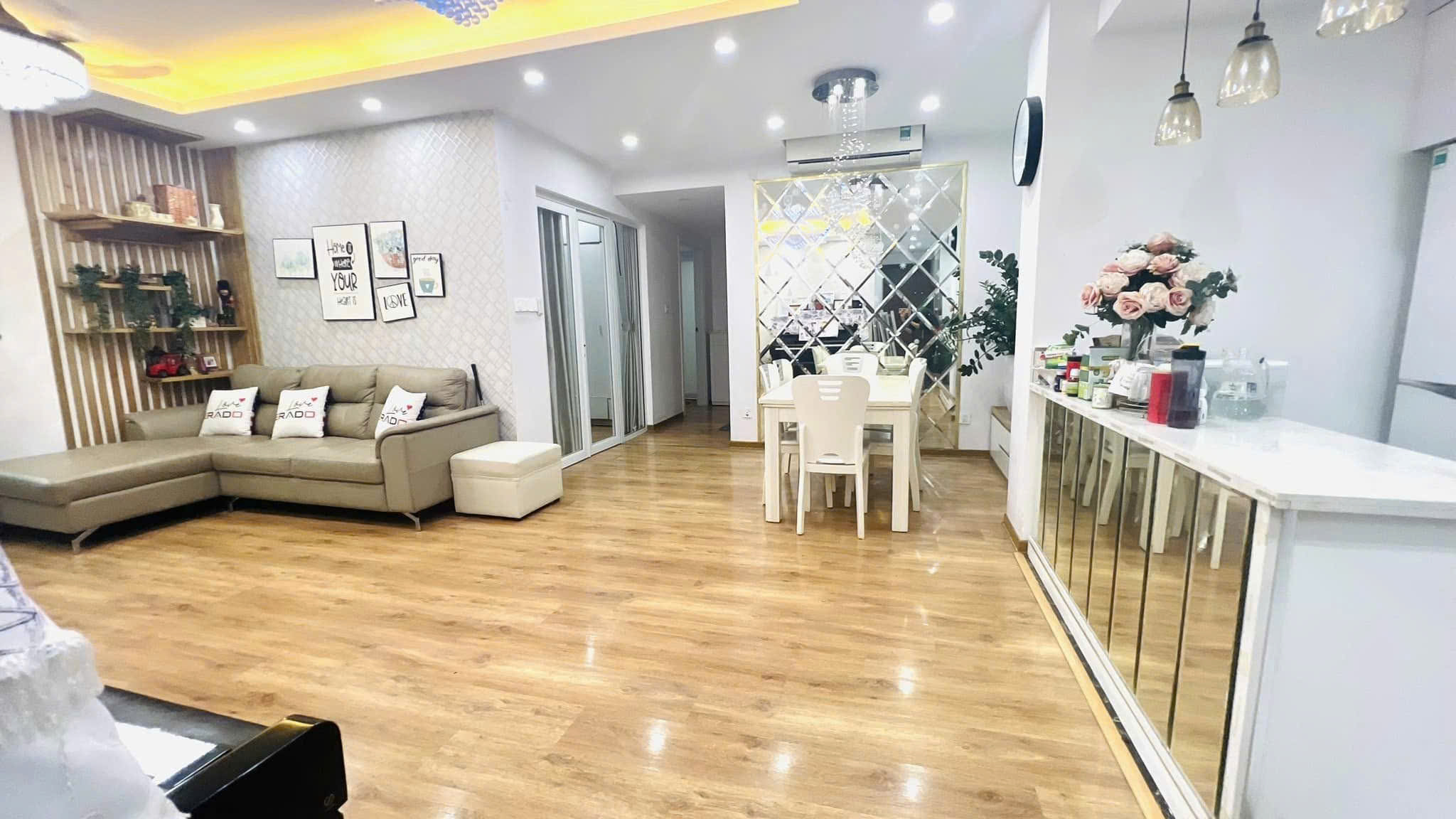 Bán nhanh căn hộ 3PN-105m2 tại Seasons Avenue, có slot oto 3