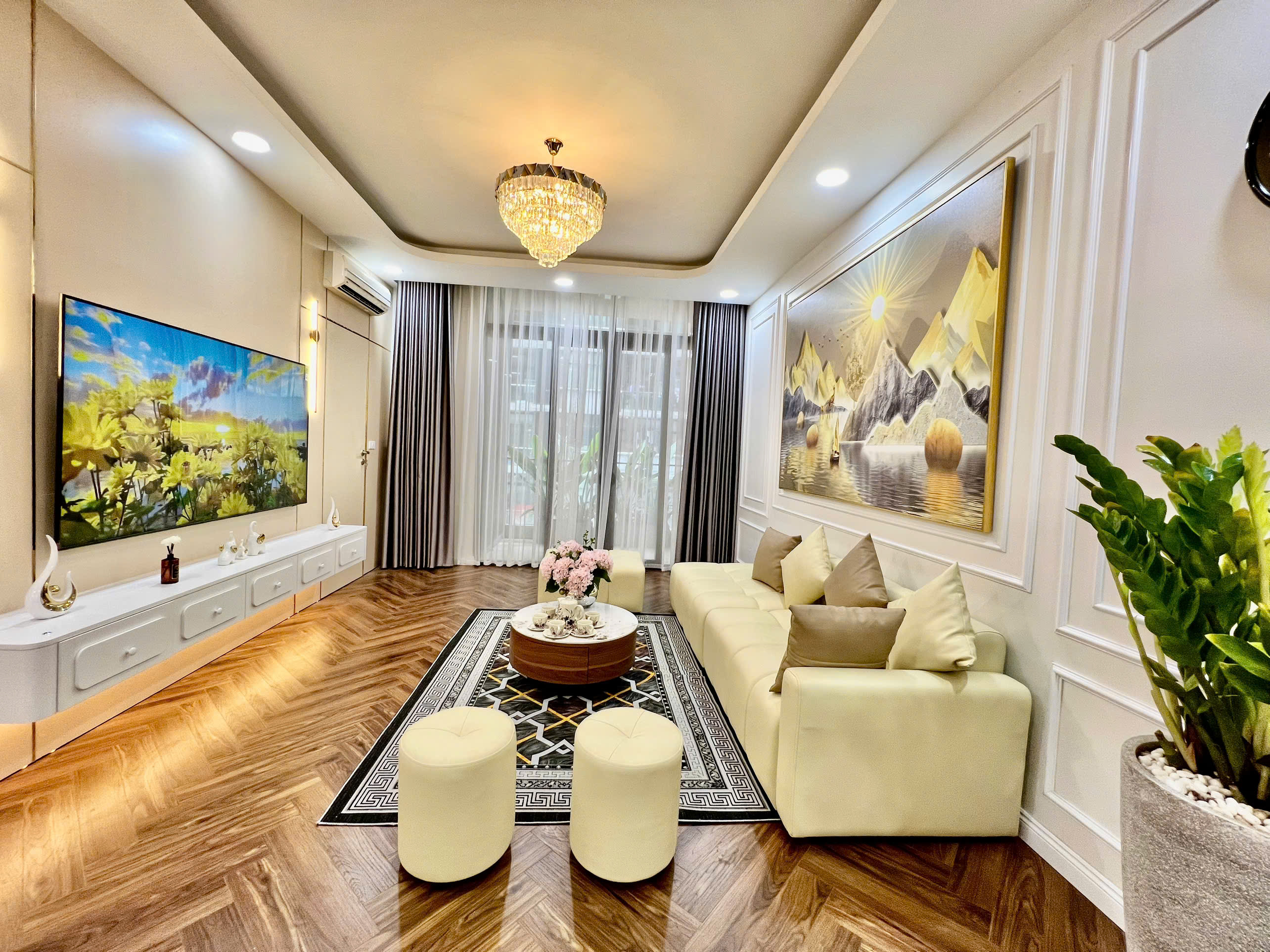 Bán nhanh căn 3PN-full đồ Thanh Xuân Complex (24T3 Hapulico)