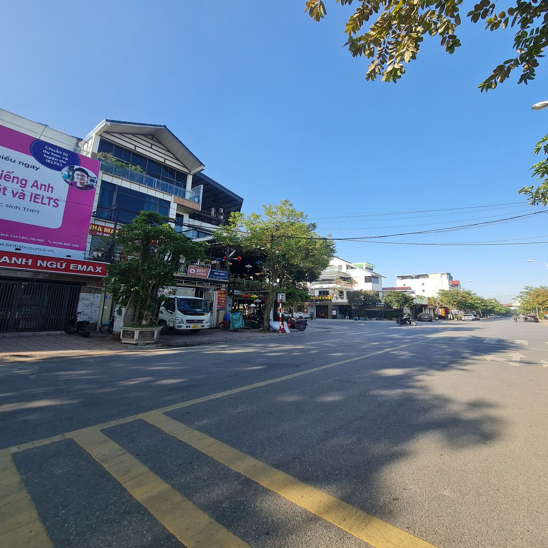 Bán đất Thạch Bàn, Long Biên. 70m2, mặt tiền 5m, ô tô vào nhà. Giá đầu tư. Lh 0989894845 Tôi cần bá 2