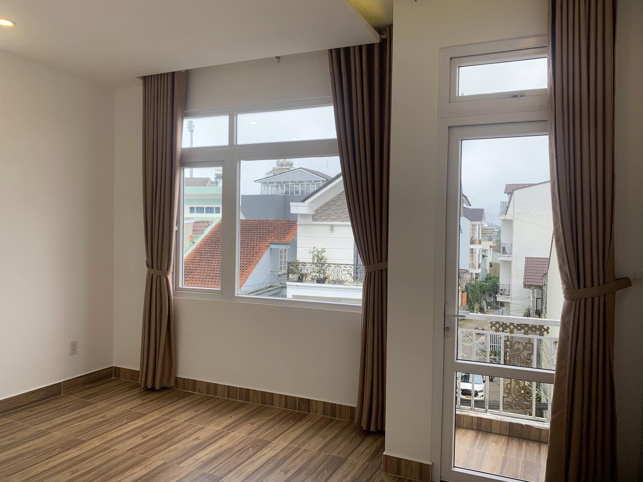 GIẢM GIÁ – BÁN NHÀ GẦN TRUNG TÂM ĐÀ LẠT 3