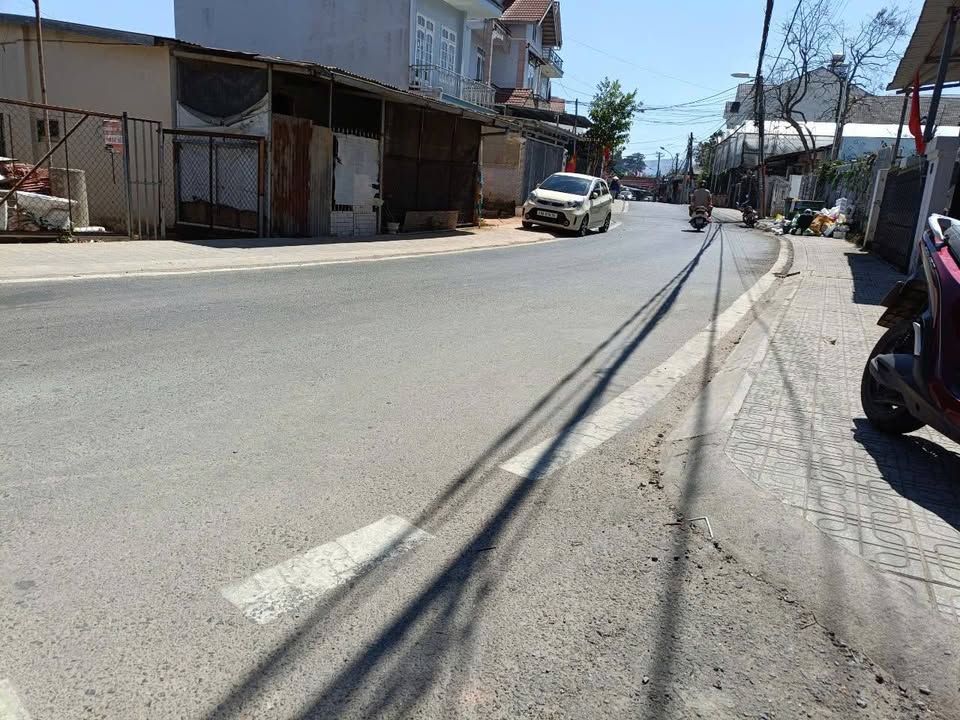 Giảm Giá Bán Lô Đất Biệt Thự Đường Trương Văn Hoàn, Đà Lạt Giá 8,4 Tỷ Còn 7.7 Tỷ 3