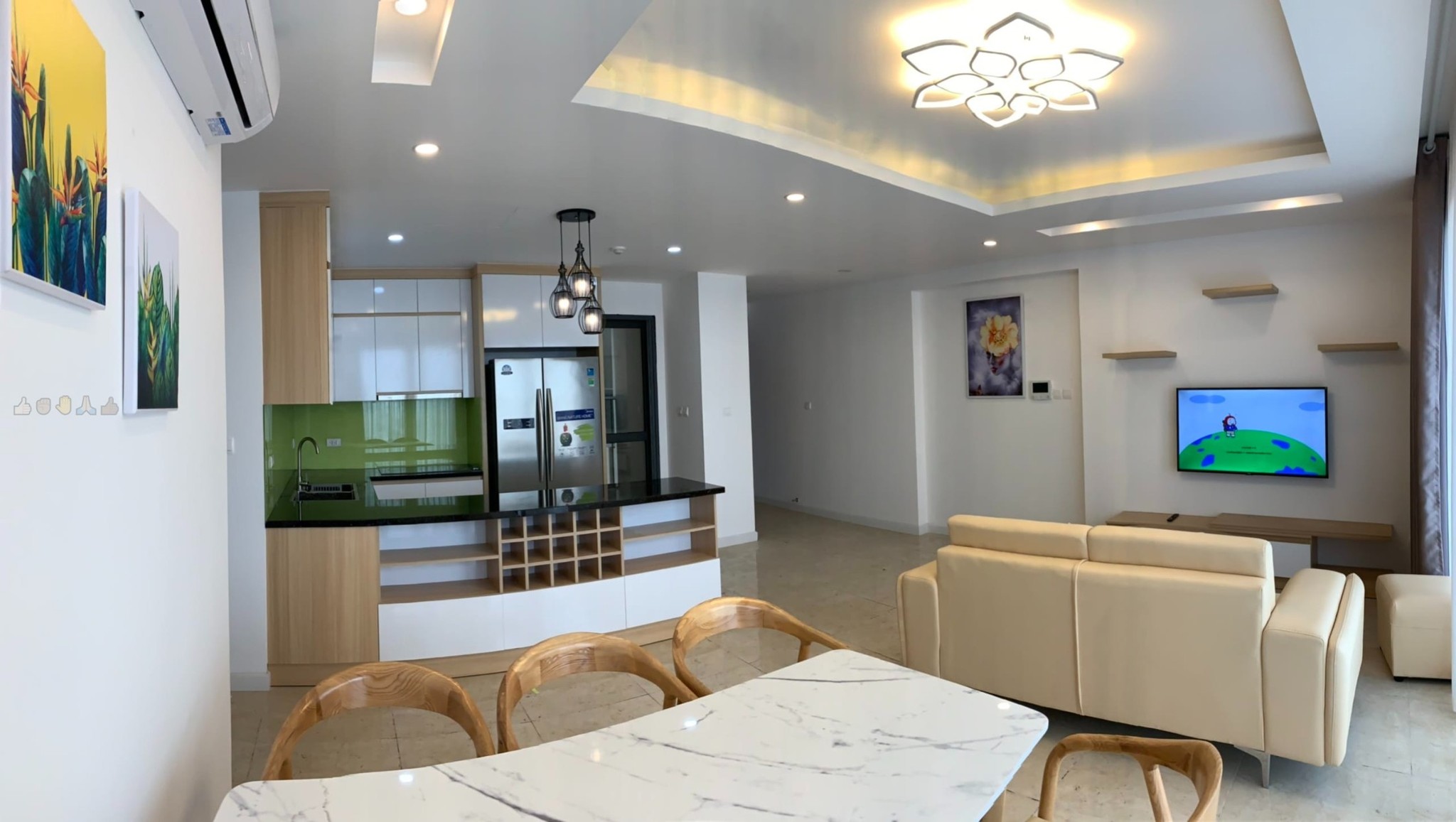 Bán căn hộ 3PN-93m2 tại VINHOMES D'CAPITALE full đồ, giá 11 tỷ