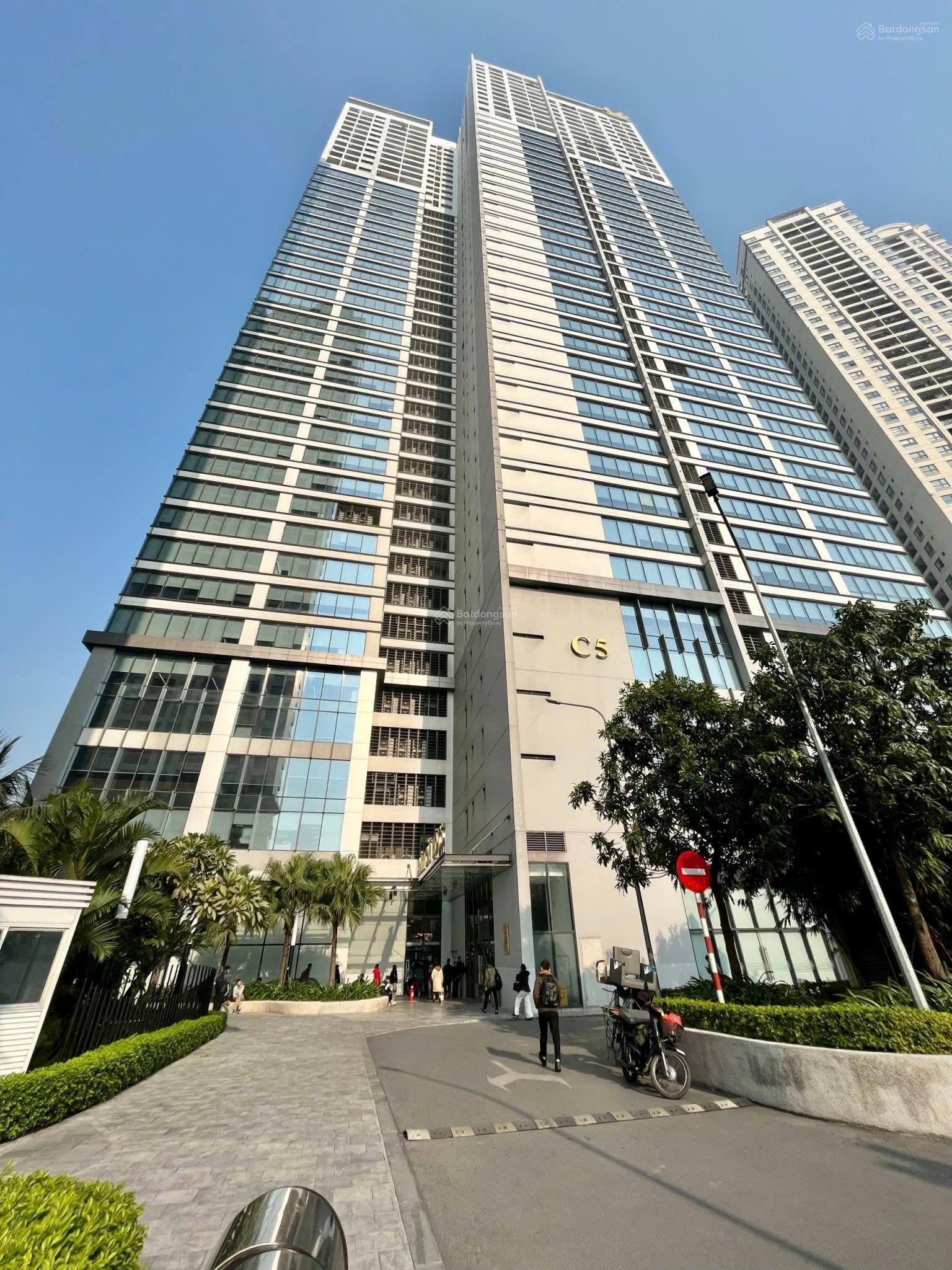 Bán căn hộ 3PN rộng nhất tại Vinhomes D'Capitale chỉ 13.4x tỷ