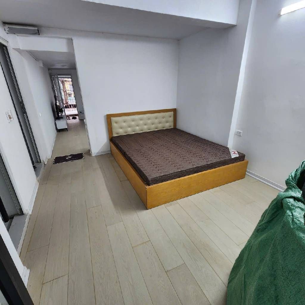 Cần bán Căn hộ chung cư đường Tạ Quang Bửu, Phường Bách Khoa, Diện tích 7000m², Giá 4.7 Tỷ 2