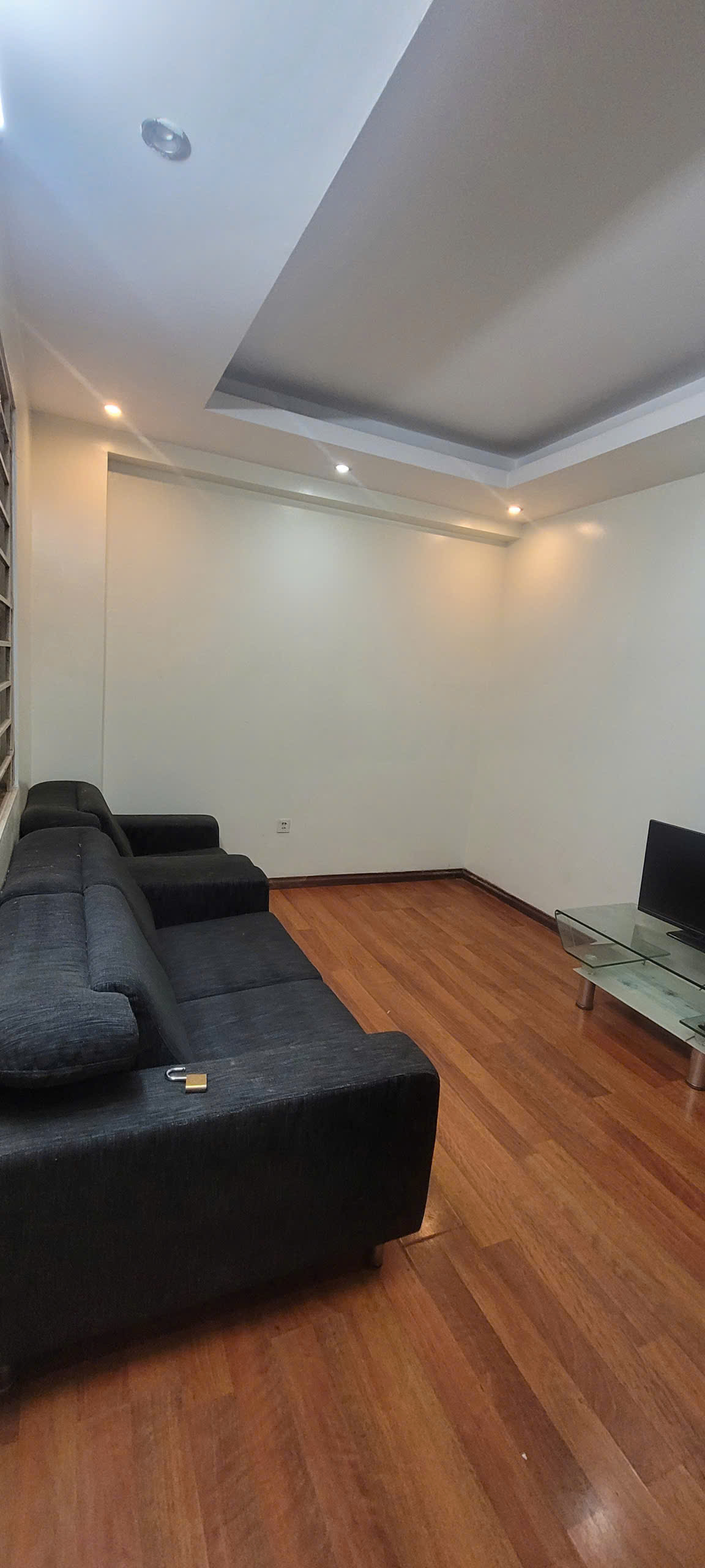 Cho thuê căn hộ CC ngõ 88 Võ Thị Sáu - Thanh Nhàn - Hai Bà Trưng 50m, 2PN giá 7.5tr 6