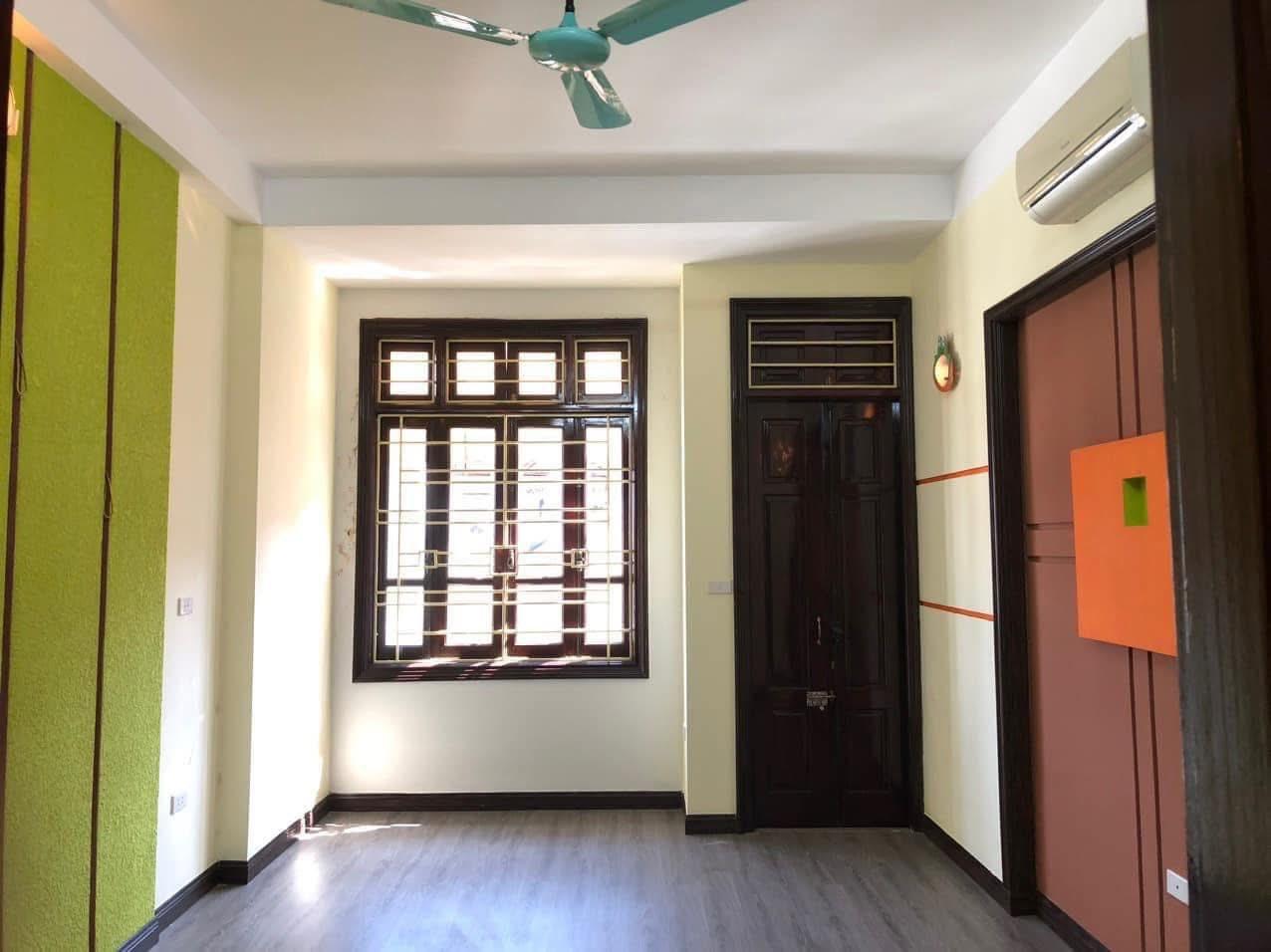 Cho thuê nhà Phố Quan Hoa, Cầu Giấy 55m x 5T, 7P giá 18 triệu, NGÕ Ô TÔ THÔNG 3