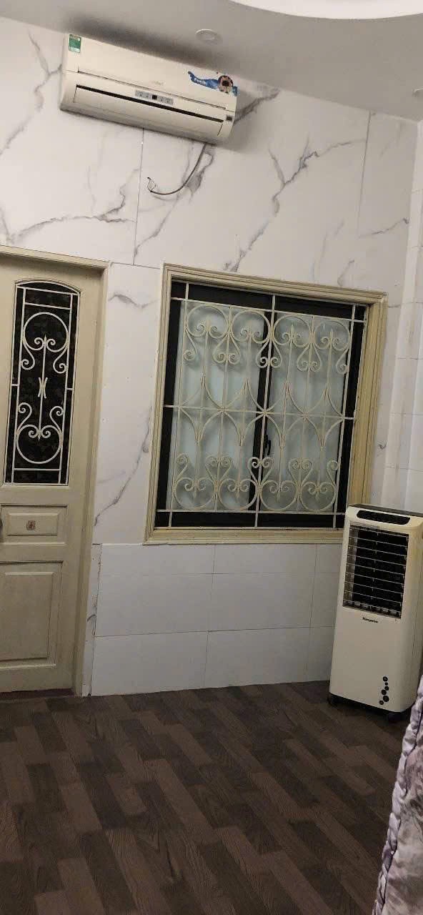 Cho thuê nhà ngõ Khương Thượng - Tôn Thất Tùng - Đống Đa 35m x 4T giá 11 triệu 4