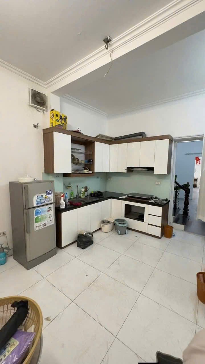 Cho thuê nhà mặt phố KHƯƠNG ĐÌNH - THANH XUÂN 75m x 4 tầng giá 26 triệu 5