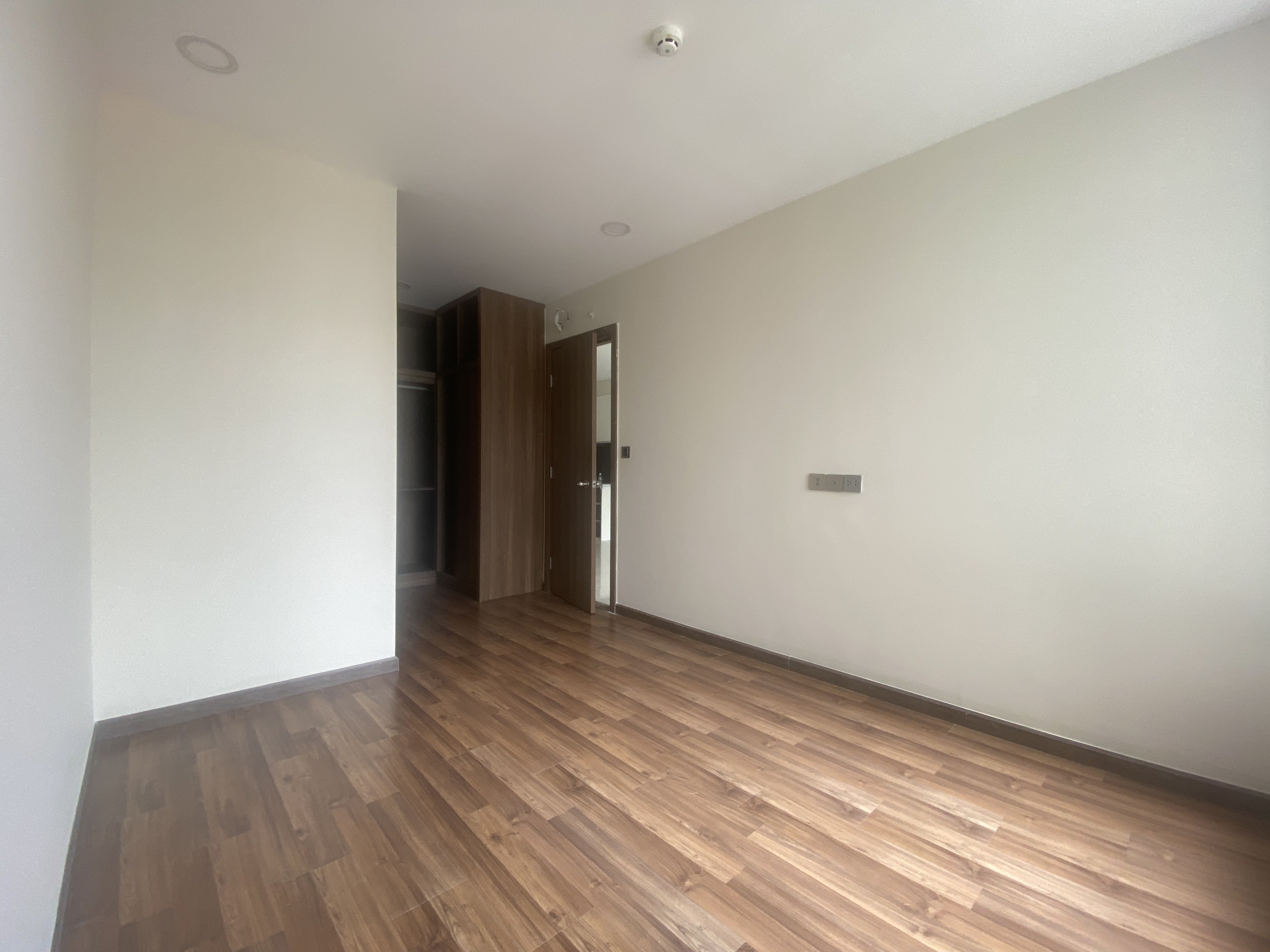 Bán Căn Hộ 2Pn tại dự án De Capella Quận 2 cũ, DT 76m2 giá 8 tỷ nhà HTCB SHR 5