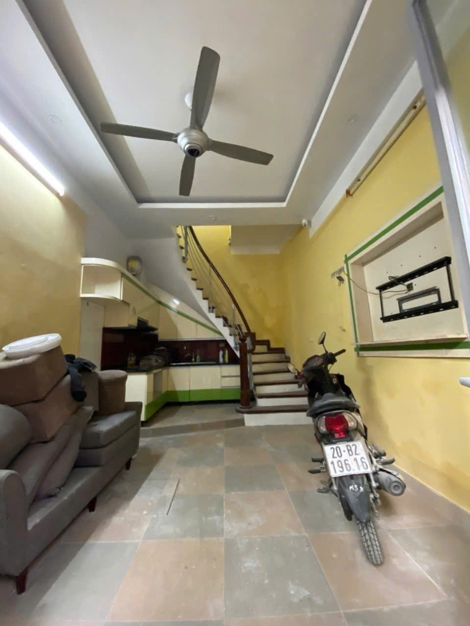 Cho thuê nhà riêng ngõ 105 Trường Chinh, Đống Đa 30m x 5T giá 12tr Ô TÔ ĐỖ CỬA