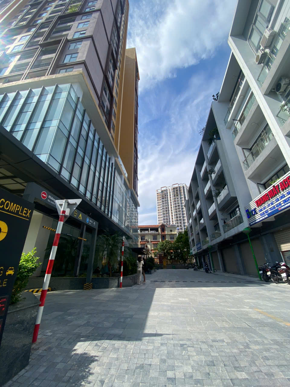 Cho thuê sàn Văn Phòng, Mặt Bằng KInh Doanh tại chân đế T$T số 120 Định Công,Hoàng Mai, HN 2