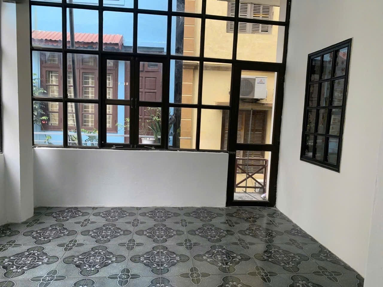 Cho thuê nhà ngõ 175 Lạc Long Quân,  Nghĩa Đô, Cầu Giấy 60m x 3T giá 9 triệu 3