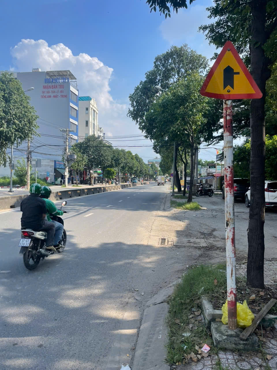 BÁN XƯỞNG SKC ĐƯỜNG CONTER 1/ LÊ THỊ RIÊNG, Q12 DÒNG TIỀN 100TR/THÁNG 3