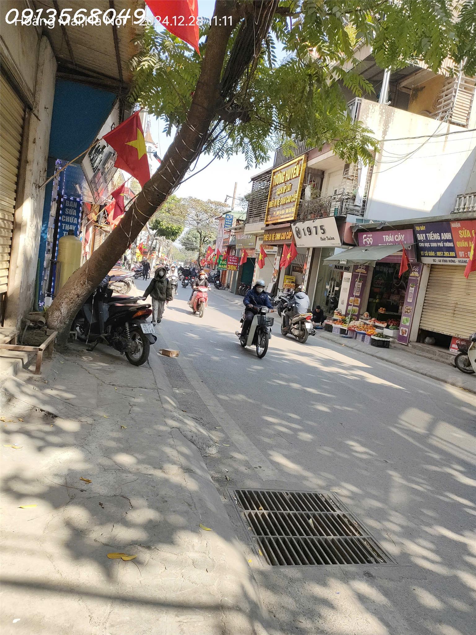 Bán gấp giá rẻ căn hộ TT Lê Duẩn 14m/30m, tầng 3, mặt tiền 4m, 1.95 tỷ Hoàn Kiếm. 3