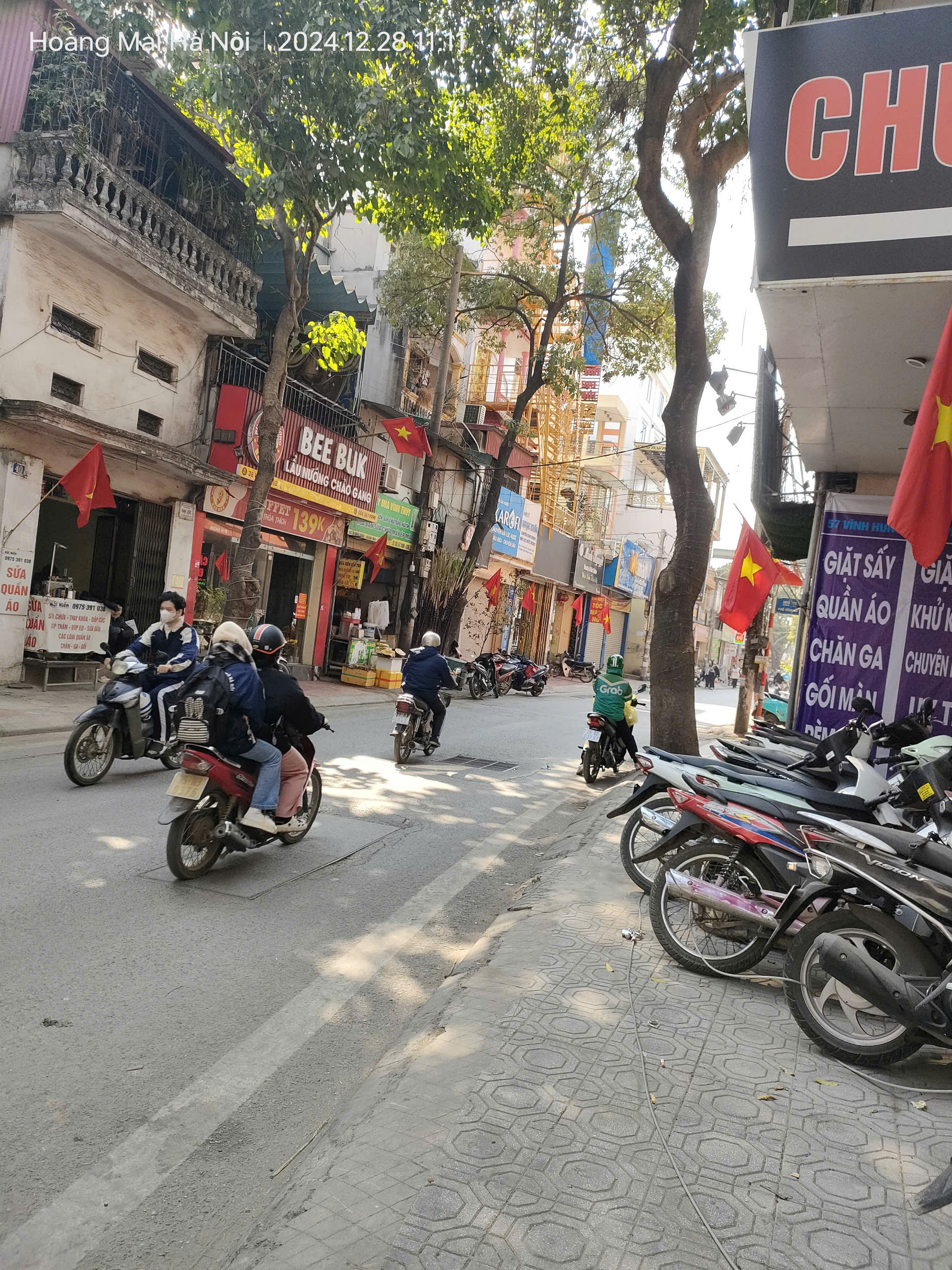 Cho thuê gấp lâu dài giá rẻ mặt phố Yên Phụ 115m, tầng 2, mặt tiền 6m, 35 tr/th Tây Hồ. 3