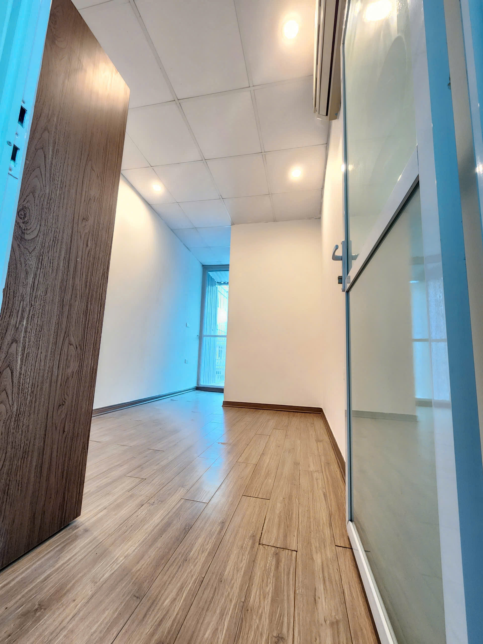 Bán gấp giá rẻ Hoà Bình 7, Minh Khai 16m/25mT2, 5 tầng, mặt tiền 2.8m, 3.95 tỷ Hai Bà Trưng. 3