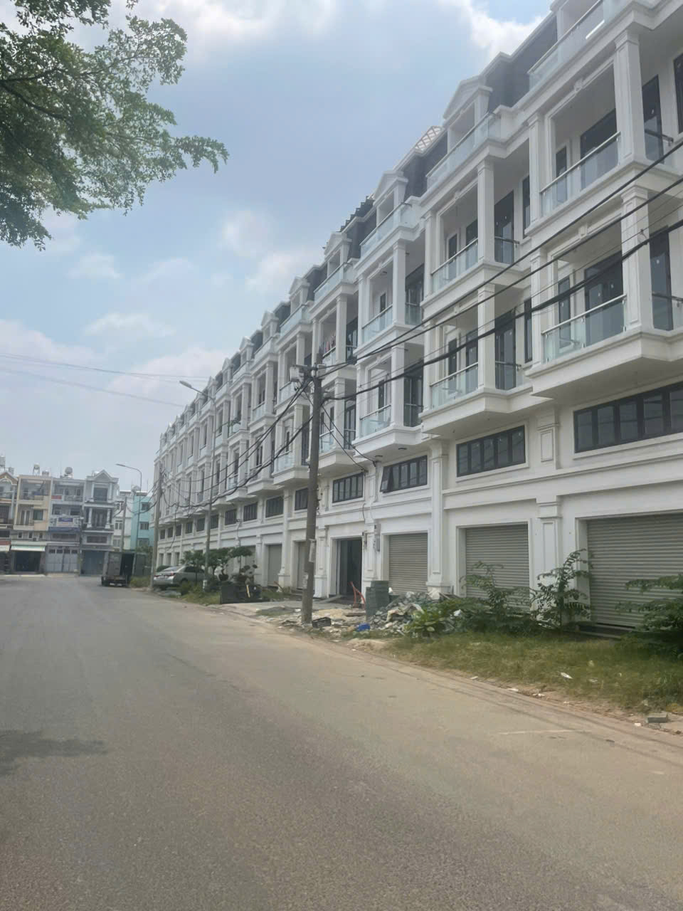 TOÀ NHÀ 1 HẦM 5 LẦU (9x20) MẶT TIỀN 30M – KDC AN SƯƠNG, Q12 – DÒNG TIỀN 70TR/THÁNG 3