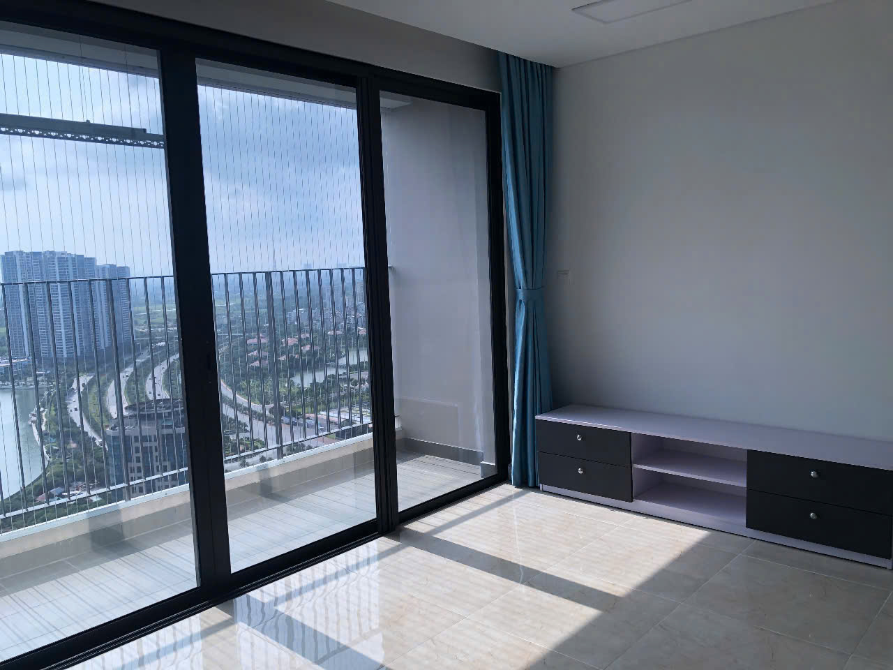 Cần bán Căn hộ chung cư dự án Vinhomes D'Capitale, Diện tích 83m², Giá Thương lượng 6