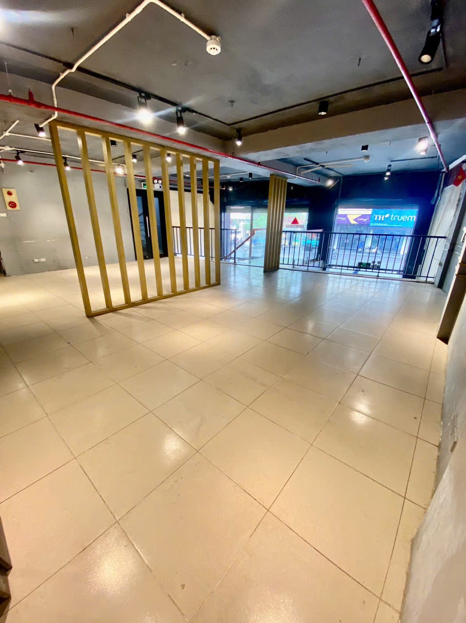 Cho thuê MBKD, Cửa Hàng,Phòng Khám... DT 150m2 mặt tiền 10m Phố Trần Đại Nghĩa, Hai Bà Trưng, HN 6