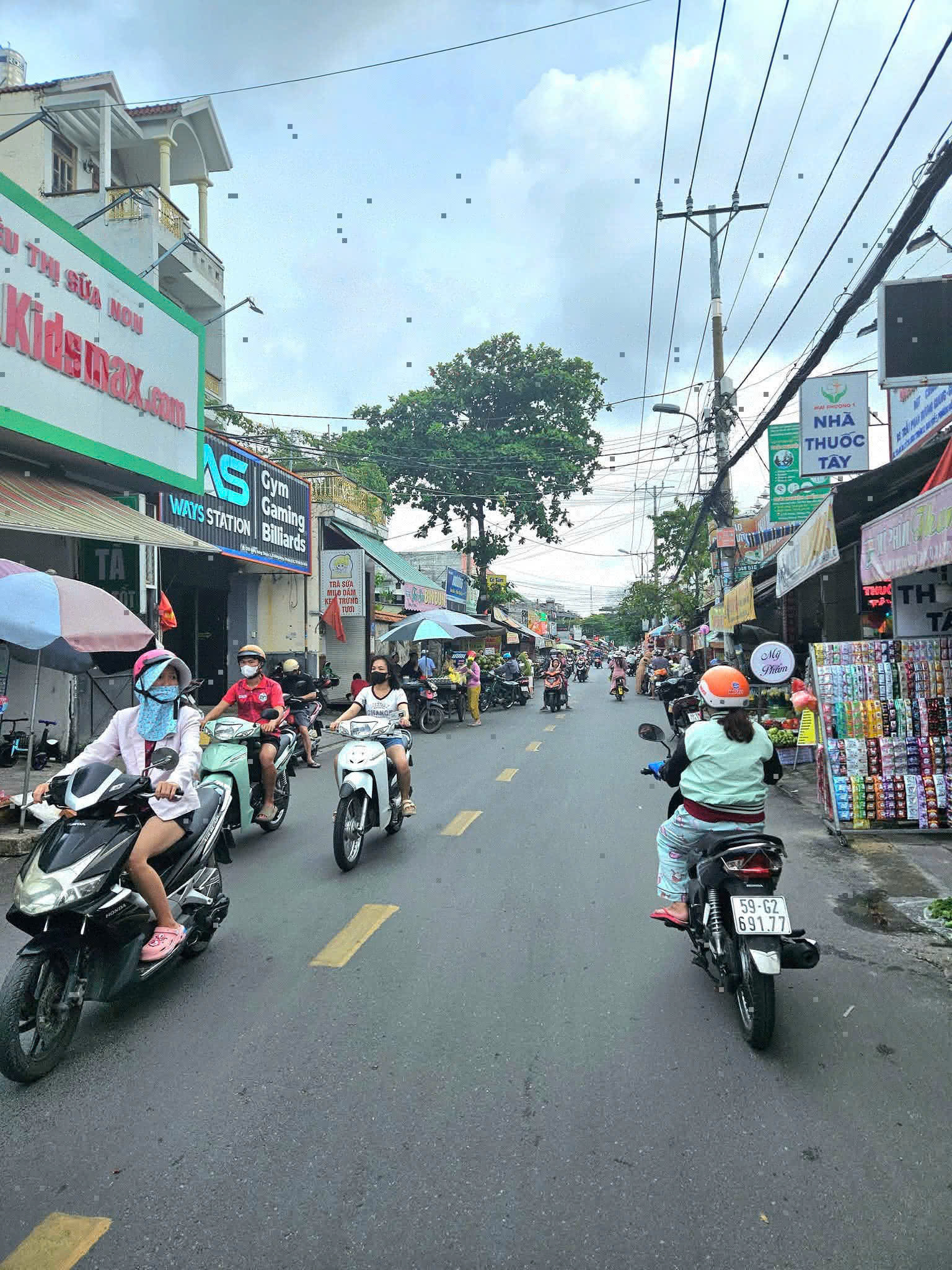 NHÀ MẶT TIỀN ĐÔNG HƯNG THUẬN 03 – NHÀ NGANG 7,3M HIẾM Q12 GIÁ RẺ 3