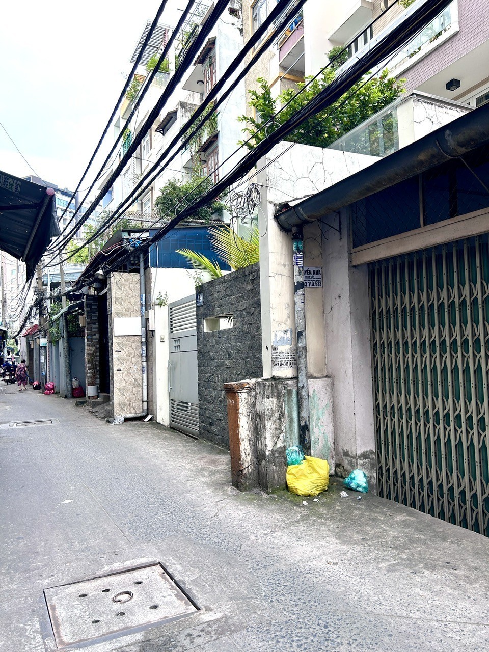 BÁN NHÀ Đ.SỐ- CÁCH VÀI BƯỚC CHÂN CÓ XE HƠI- HIẾM CÓ NGANG LỚN 4.7M- LƯU THÔNG  KHÁNH HỘI- HOÀNG 2