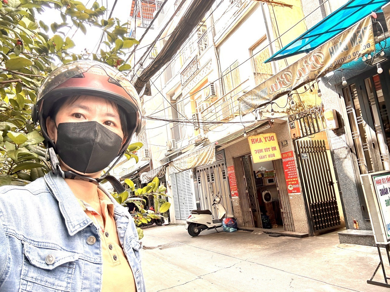 NHỈNH 4T CÓ NGAY NHÀ MT Đ.SÔ- XE HƠI ĐẬU CỬA- THÔNG RA KHÁNH HỘI- TÔN THẤT THUYẾT- ĐẾN BẾN VĂN ĐỒN.