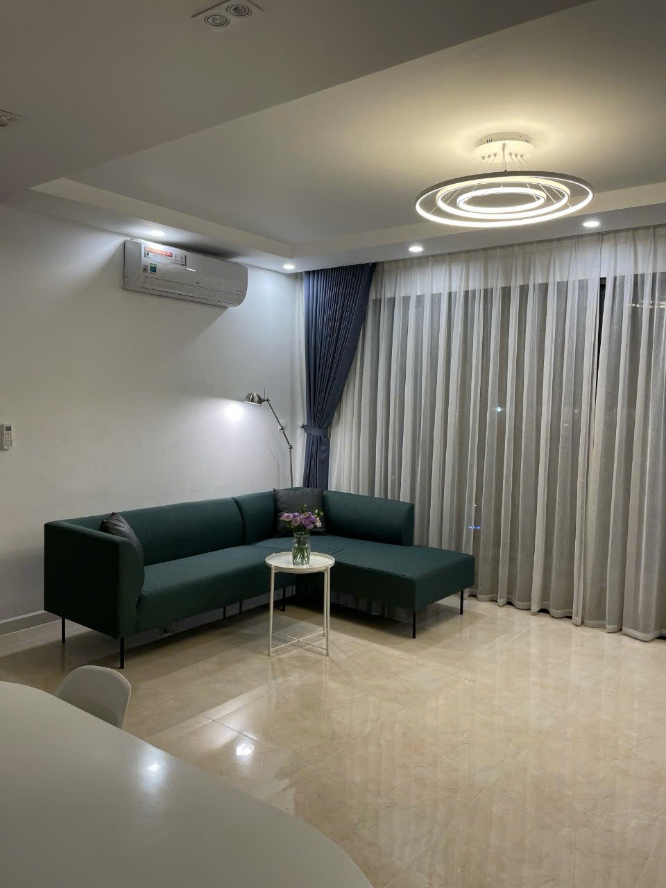 DCapitale – Tòa C6 Căn 3 ngủ 100m² rộng hiếm 5