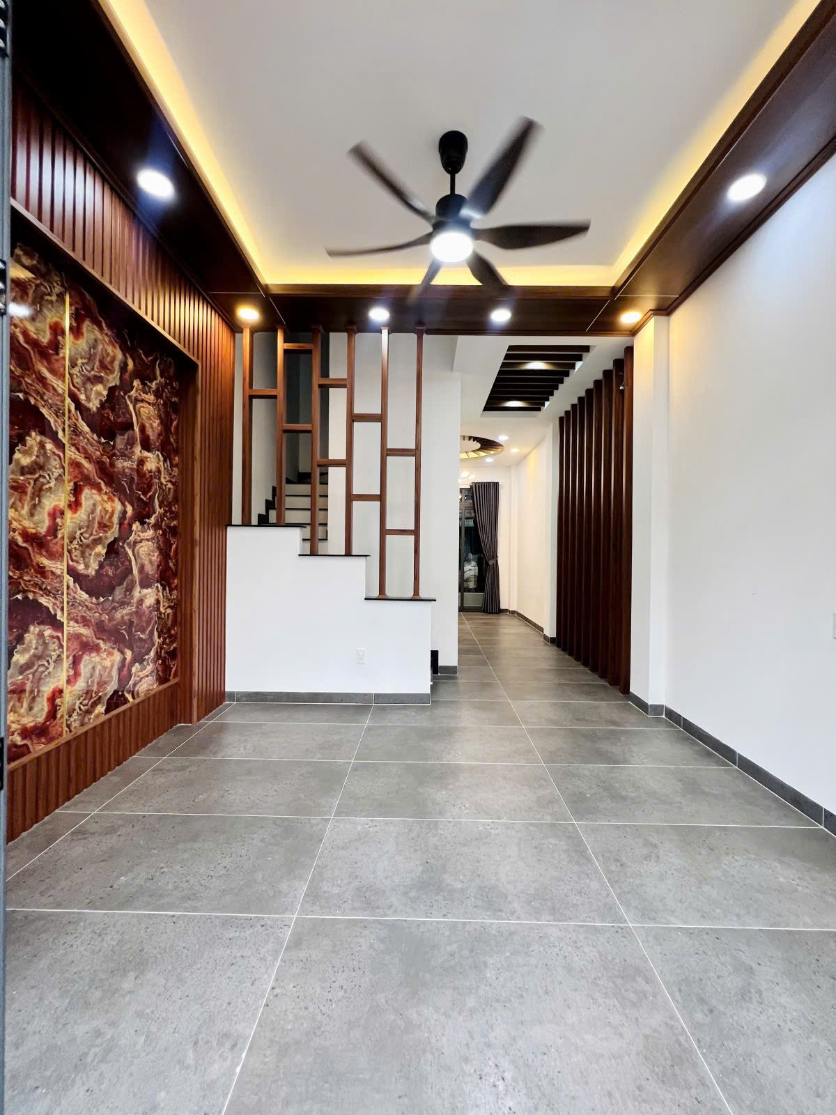 SIÊU PHẨM MẶT TIỀN KINH DOANH TRẦN THỦ ĐỘ 45M2 4 TẦNG NỘI THẤT CAO CẤP CHỈ 8.9 TỶ 2